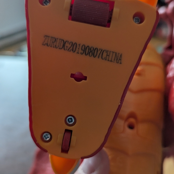 Robo-Alive Red Dragon - Picture 6 of 6